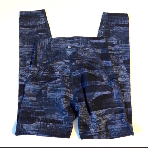 Lululemon Train Times 7/8 Leggings - Picture 5 of 7